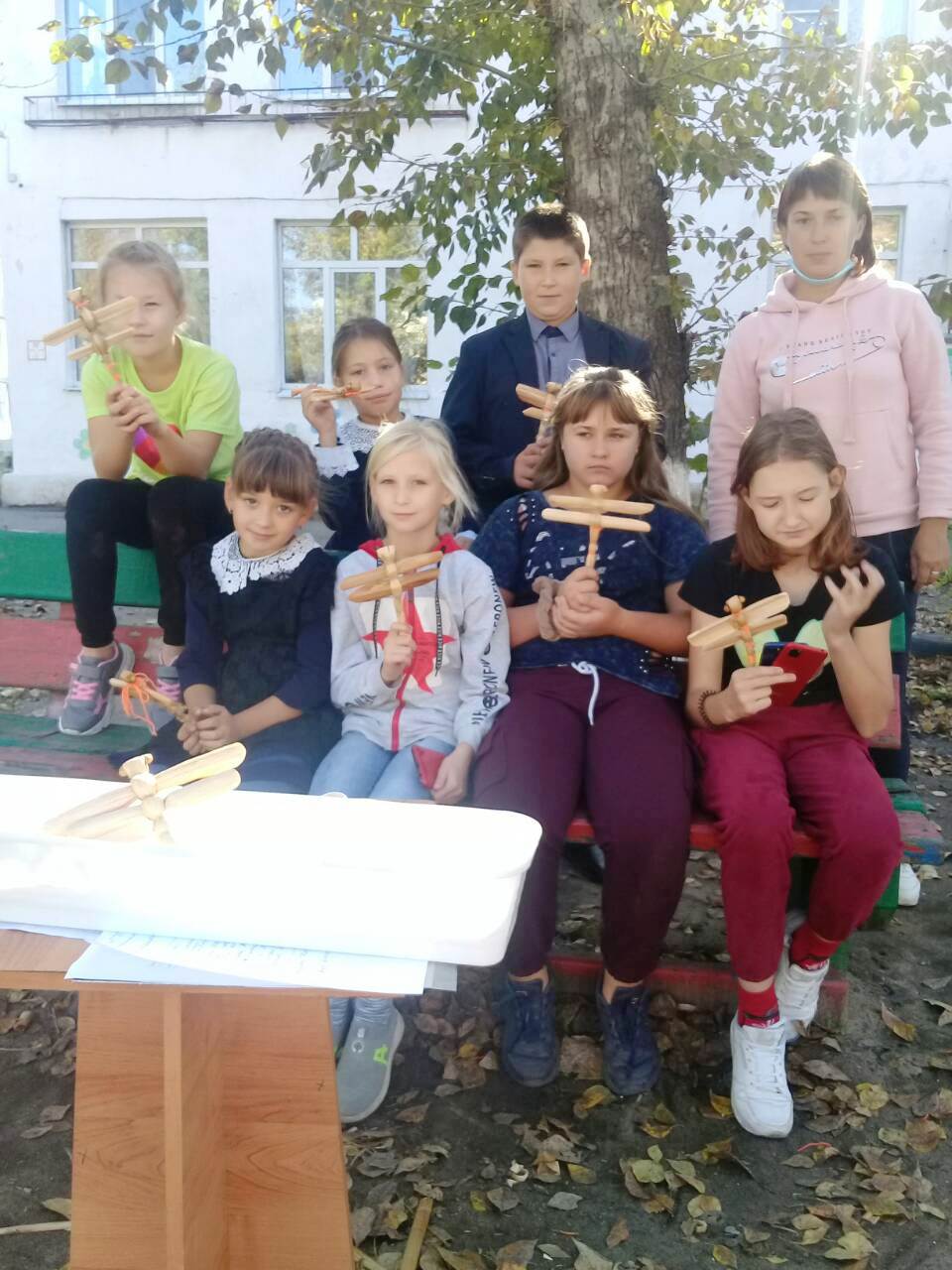 Осенний полет стрекоз